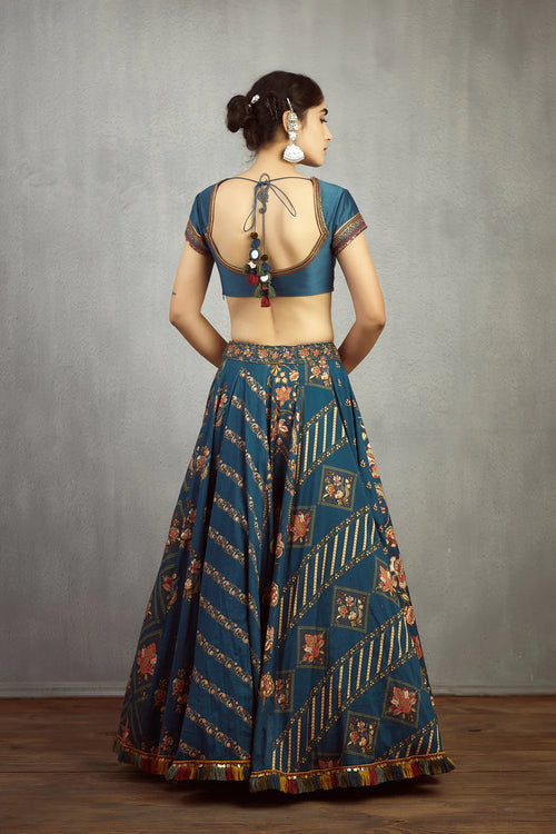 NEELAM MULTIKALI NANDINI LEHENGA SET