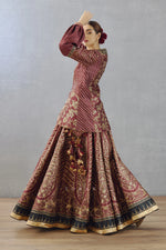 GULNAR PARVANEH LEHENGA SET