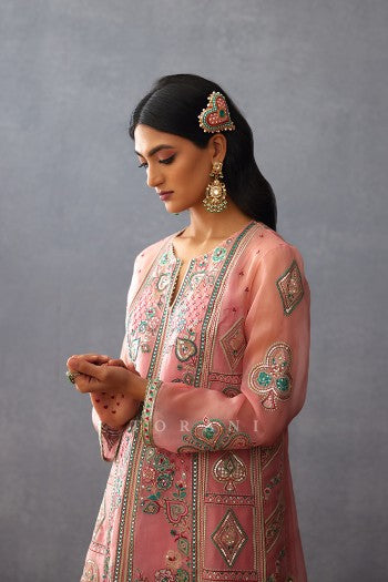 Dil Ruba Izna kurta Set