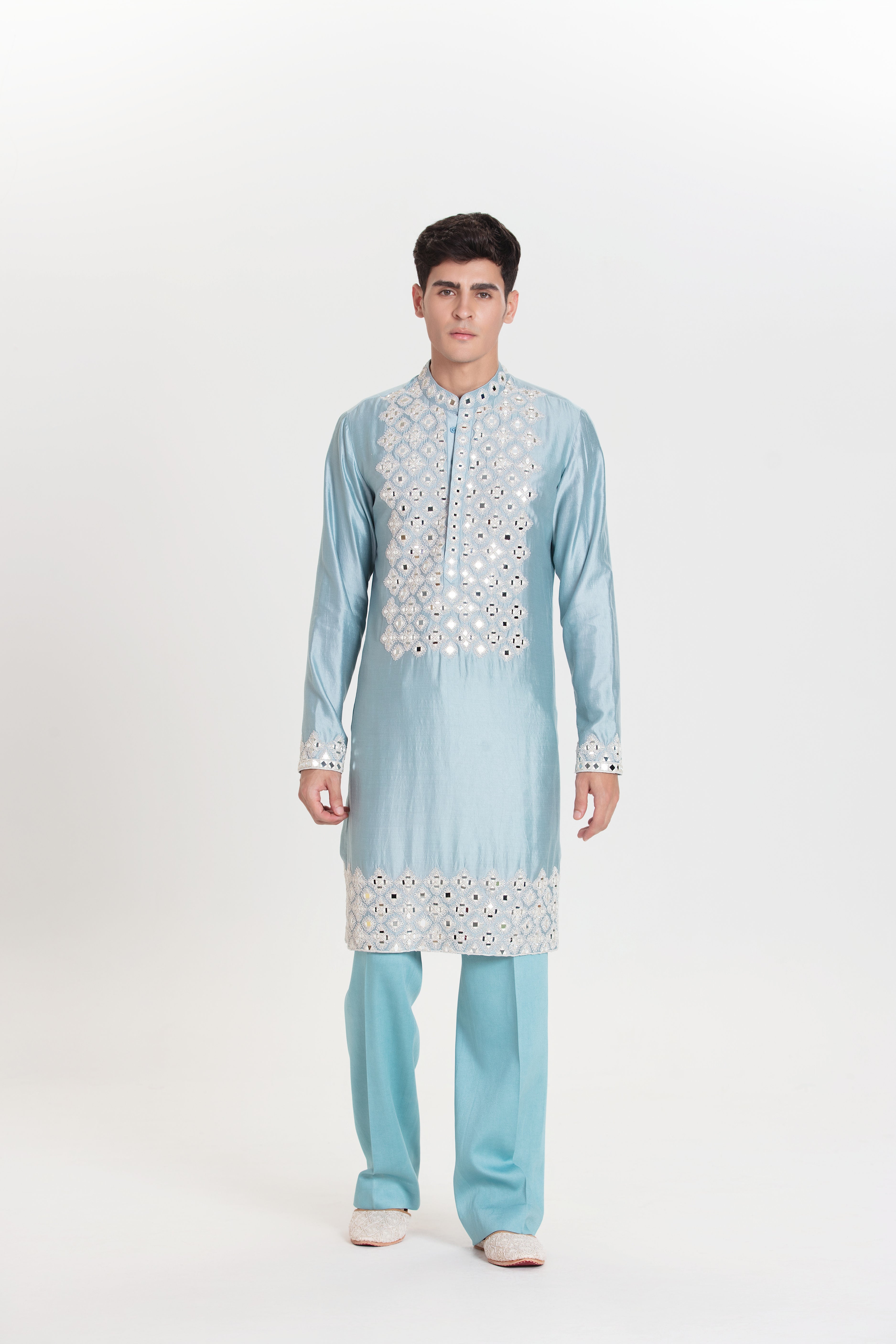 kURTA SET