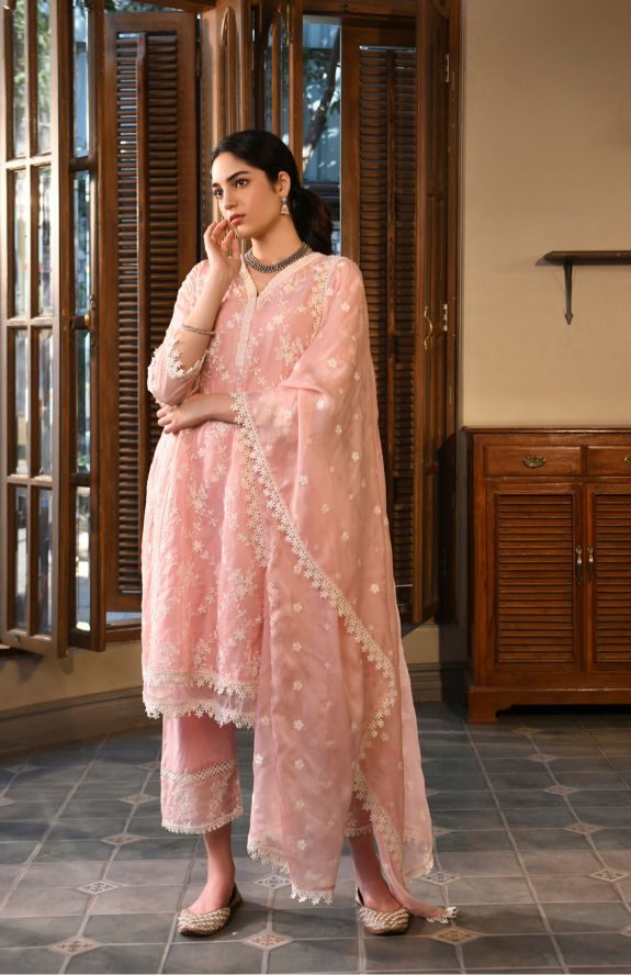 Hiyti Set Pink Arika Dupatta