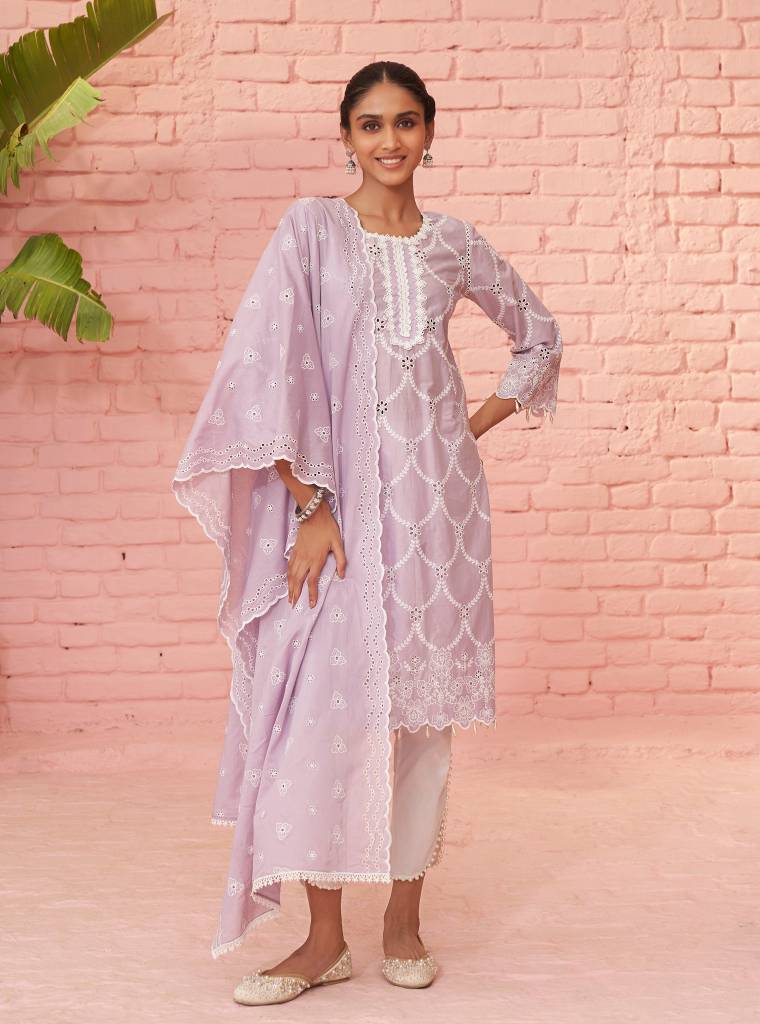 Aashay Kurta with Kriya Pants-Vayana Dupatta - Lilac