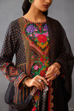 Dil Saaz Fareha Kurta set