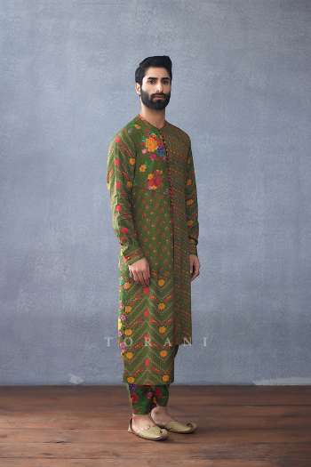 Dil Saaz Fadi Kurta Set