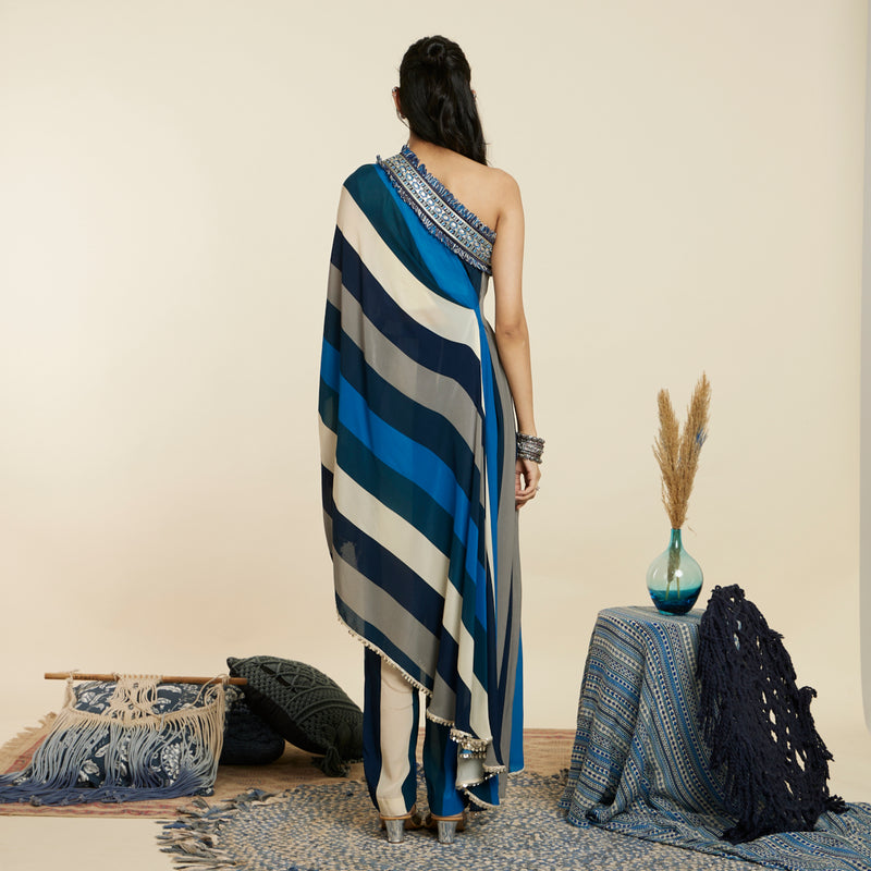 BLUE STRIPE PRINT ONE SHOULDER SAREE WITH PANTS