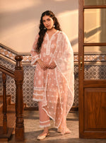 Genia Set Peach Asal Dupatta