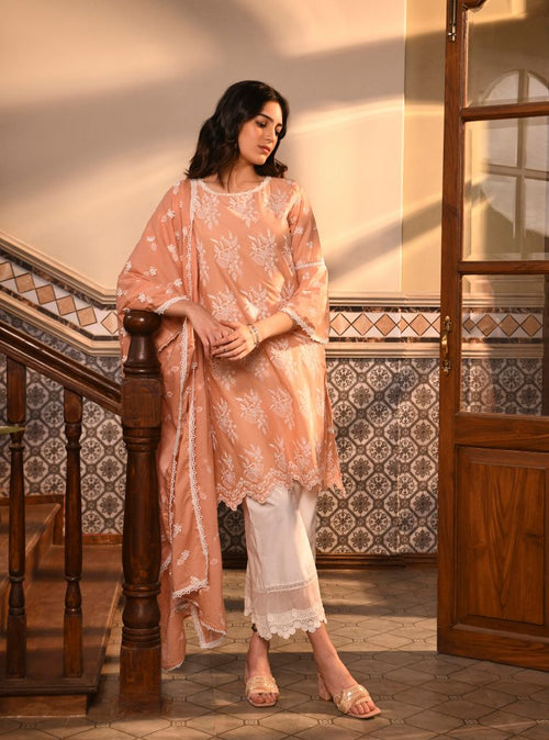 Anisa Kurta with Floral Lace Flared Pants Peach Kimia Dupatta