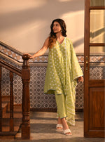 Deeba Set  Light Green Ava Dupatta