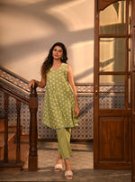 Deeba Set Light Green