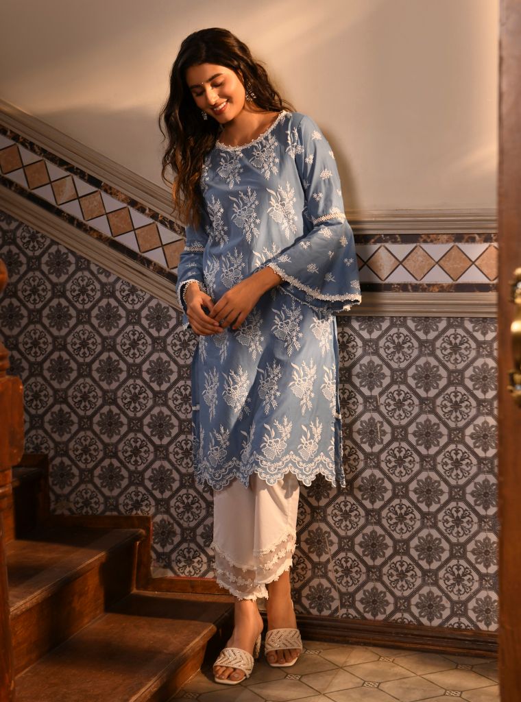 Anisa Kurta with Round Hem Organza PAnel Pants Denim