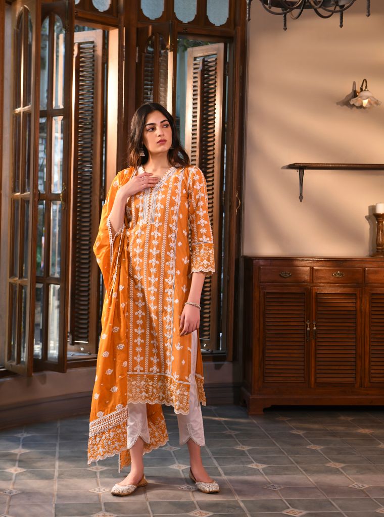 Arpina Kurta with Inverted V Hem Pants Orange Donya Dupatta