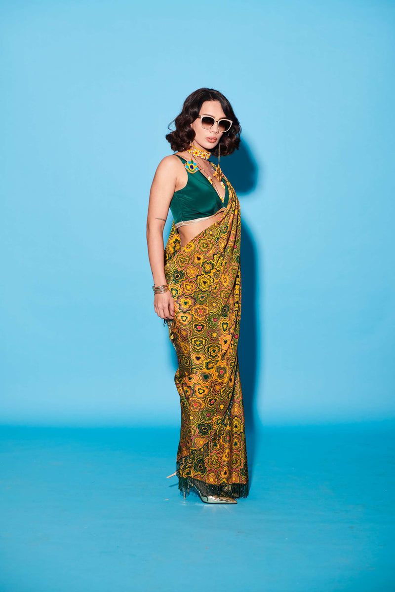 PREDRAPED PINWHEEL SAREE