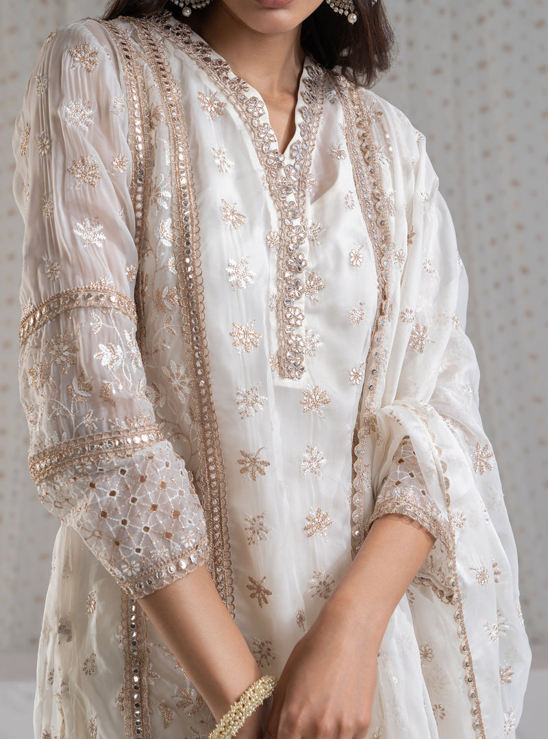 Off-White Ilahi Kurta with ilahi pants