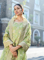 Paheri Set Green Dupatta