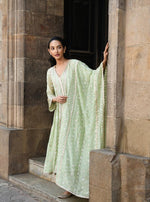 Palmer Set Green Dupatta