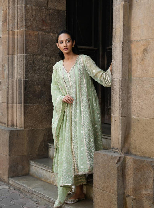 Palmer Set Green Dupatta