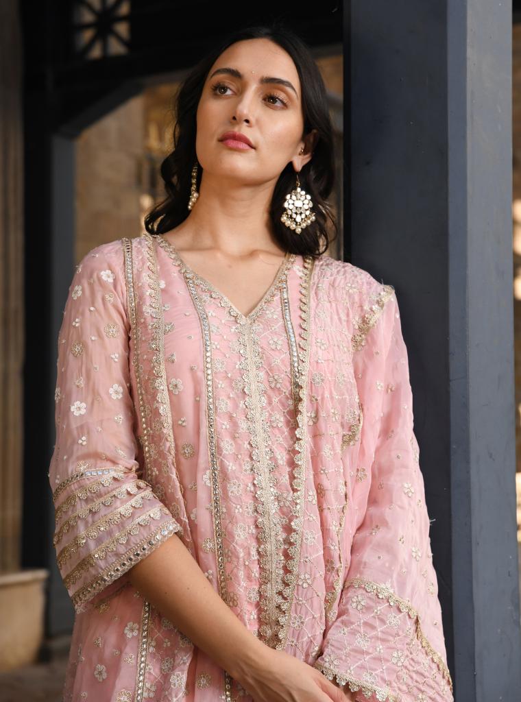 Palmer Set Light Pink Dupatta