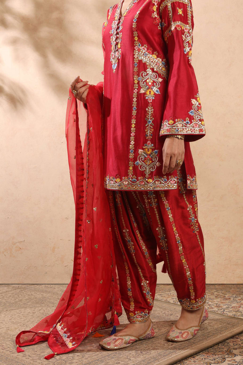 KURTA SALWAR SET