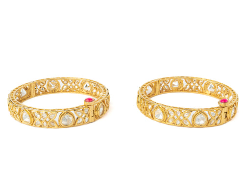 Gold Plated Womens Kundan, Polki Pair of bangles