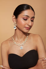 Gold Plated Kundan Studded Necklace & Dangle Earrings Set