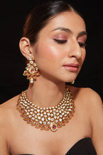 Gold Plated Kundan Studded With Gold Metal Drop Choker Necklace & Dangle Earrings Set