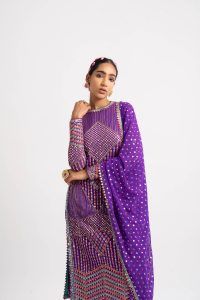 Purple Multi Embroidery Round Neck Kurta Se